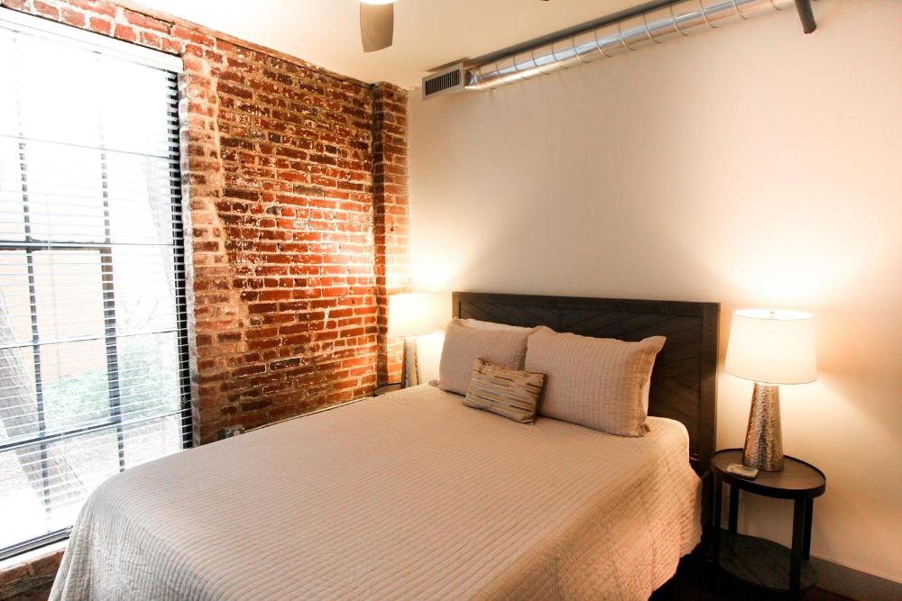 Queen Suite interior